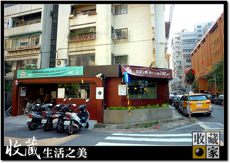 486 cafe就位在民生東路和復興北路交叉口西華飯店的後方巷子裡
