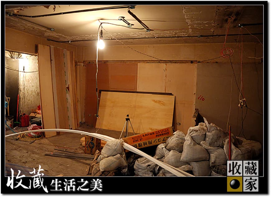 我們一定會與業主、設計師，根據收藏物品的保管濕度、條件..等等進行完善的討論與修正施工方案的