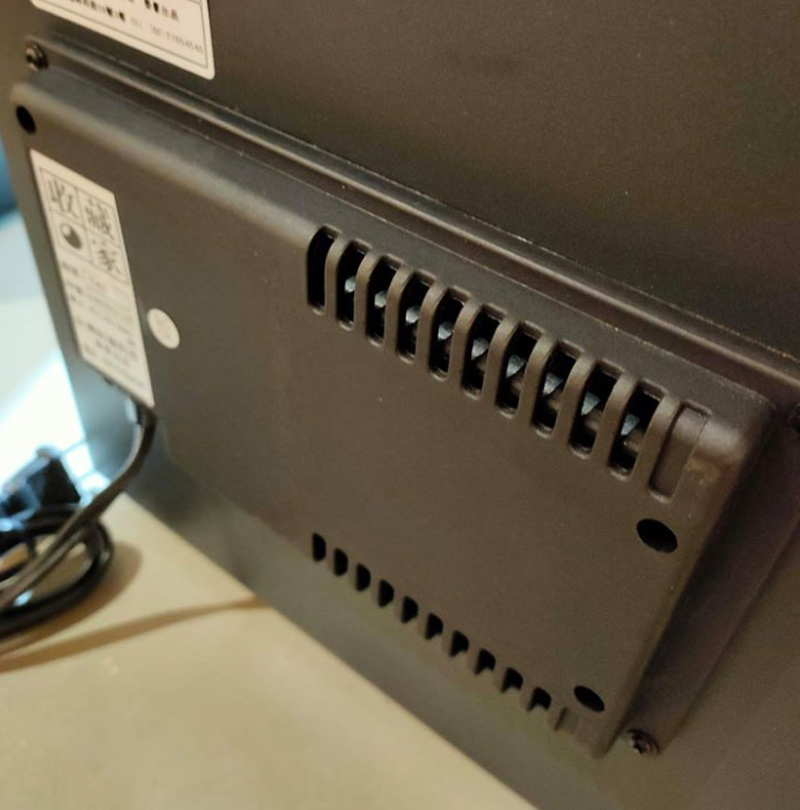 收藏家電子防潮箱-除濕主機外殼耐熱材質