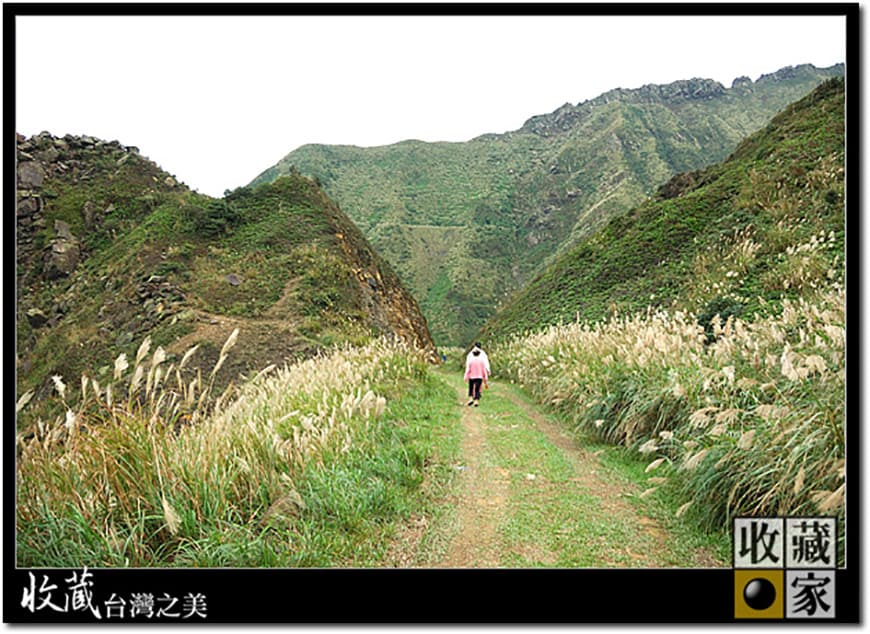 mountain trail 09