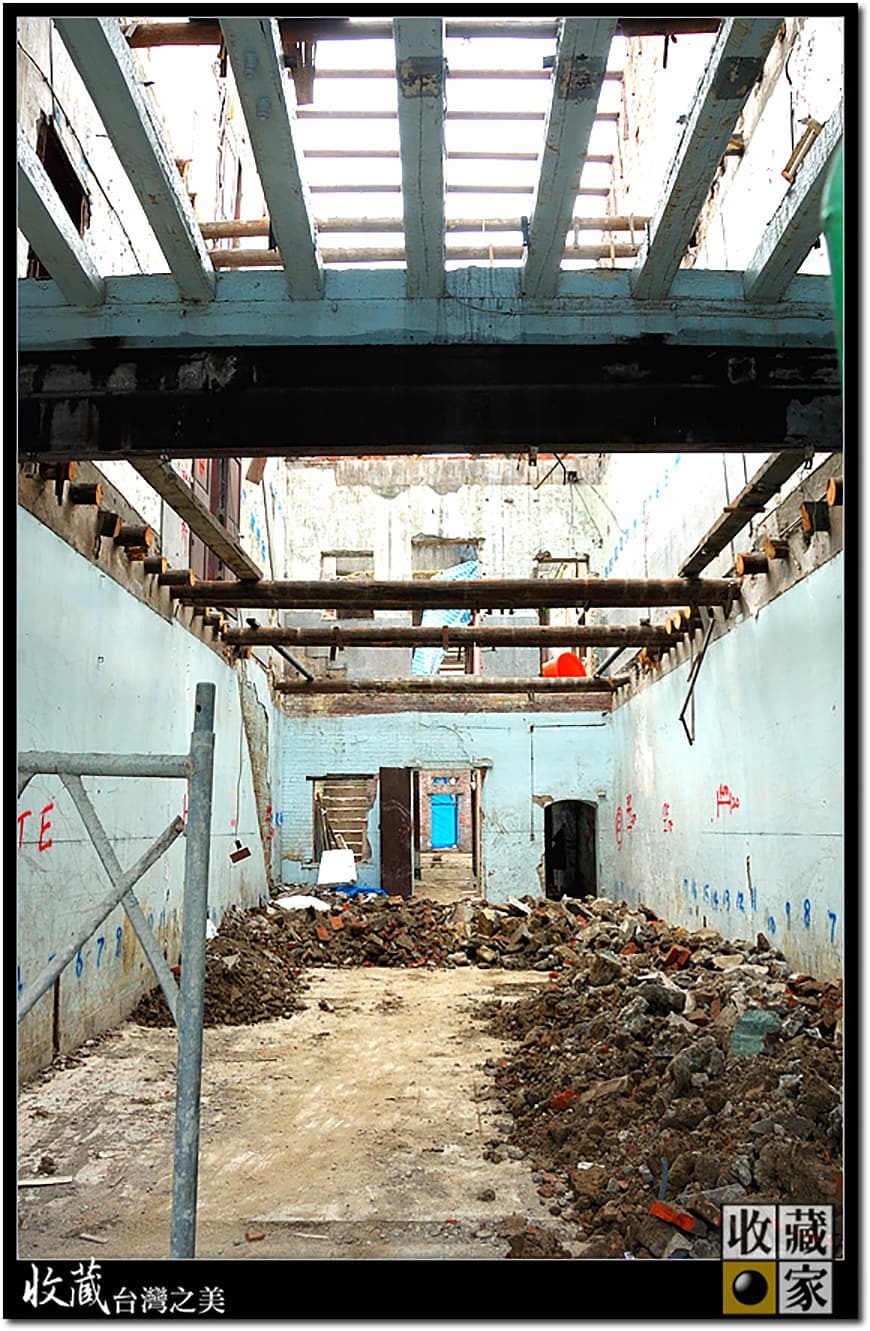 old street 12