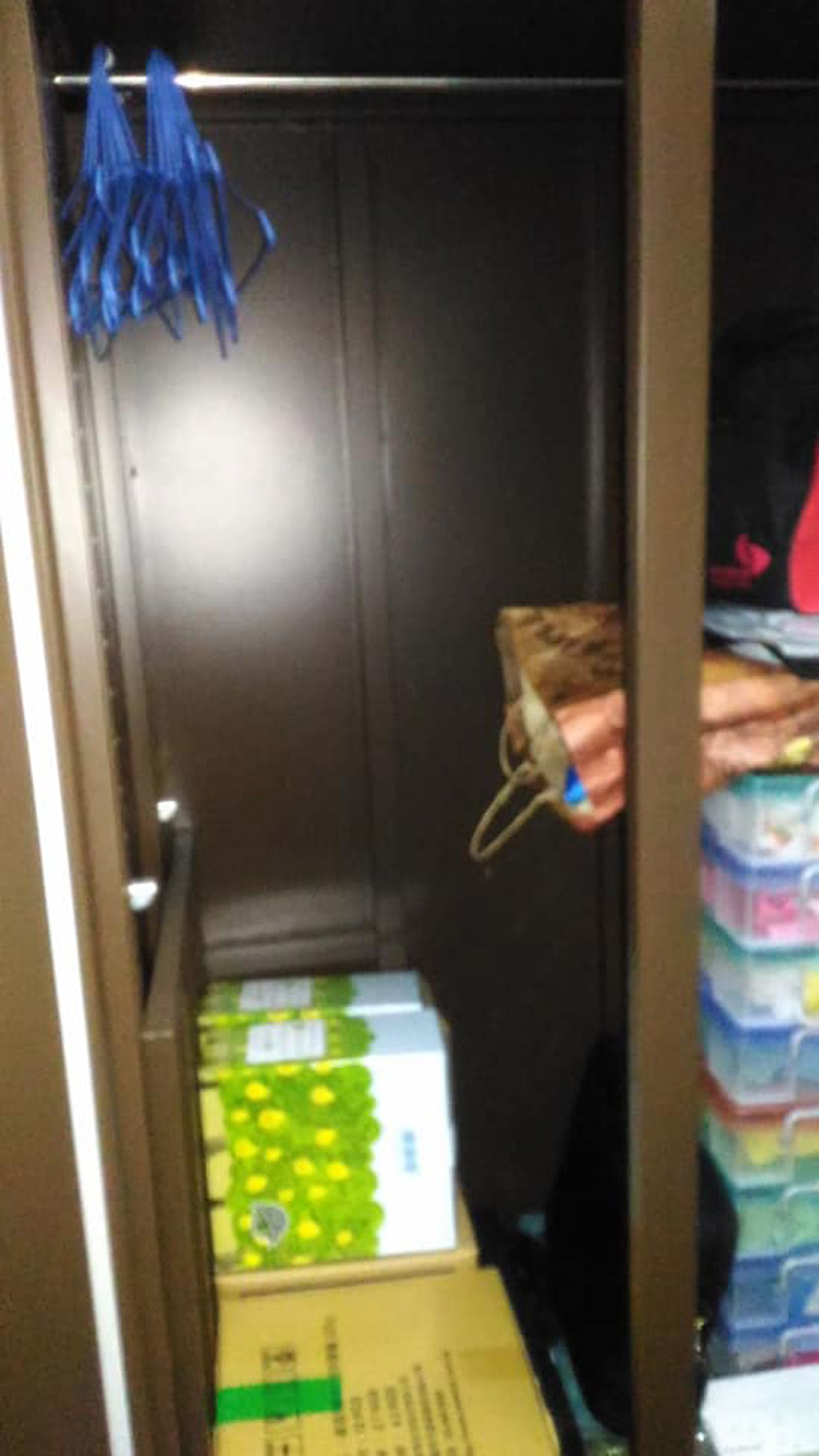 活動衣物道具同類物品，收納放置於另一個收藏家電子防潮箱