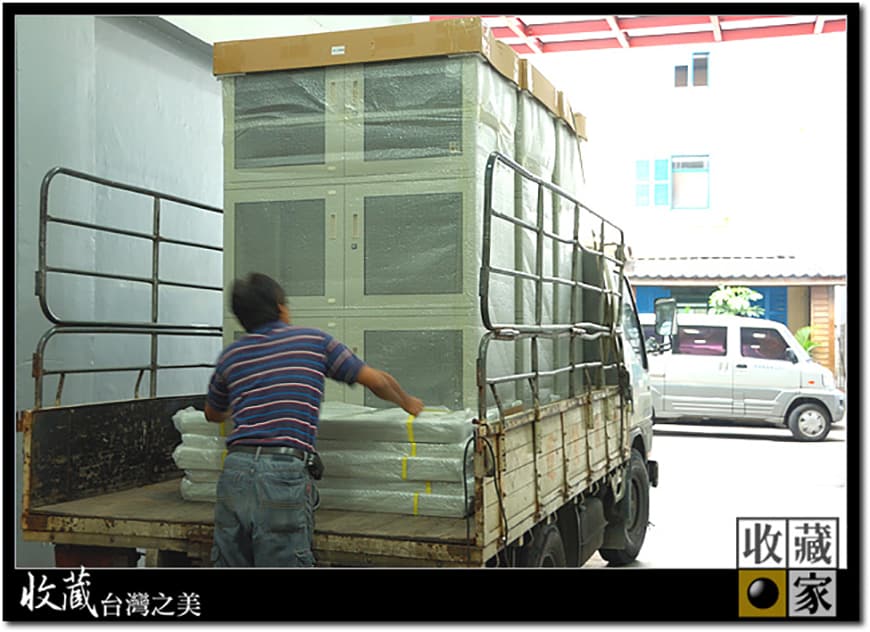 阿榮片場長久以來都是使用收藏家電子防潮箱保存攝影設備、器材和儲存卡