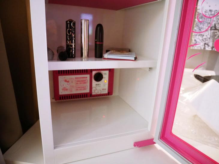 Hello Kitty 電子防潮箱