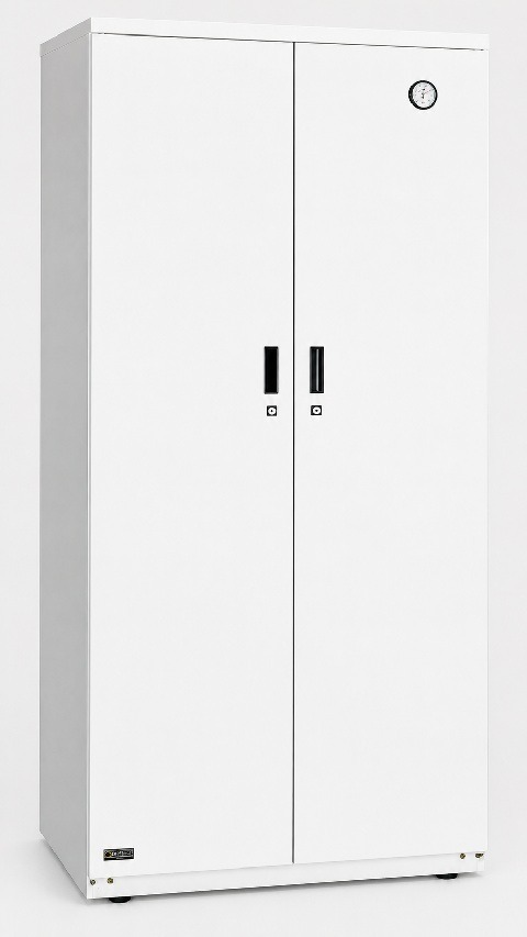 Homes & Living Spaces: